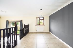 Photo 18- click for photo gallery